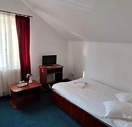 Szálloda Casa Alesiv